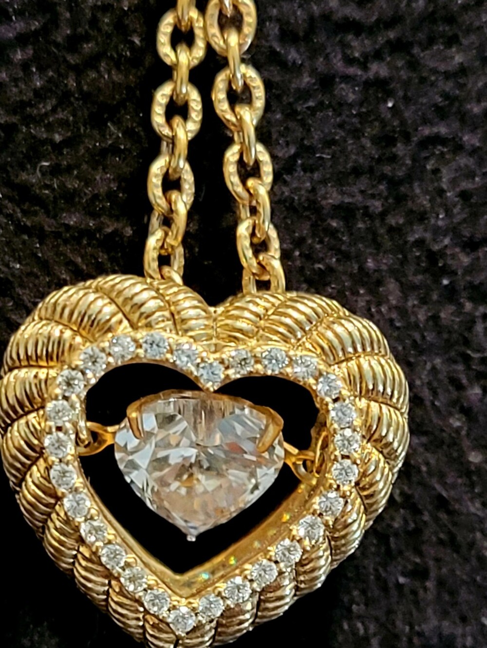 Judith Ripka Heart-shaped Twinkle Diamonique Pendant. Dancing Diamond. - Picture 11 of 14